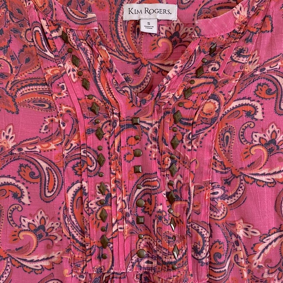 Kim Rogers Pink Paisley Top - Picture 2 of 4